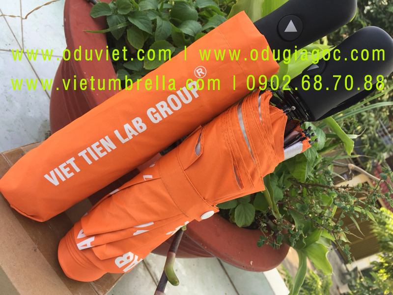 xưởng sản xuất ô dù cầm tay in logo quảng cáo